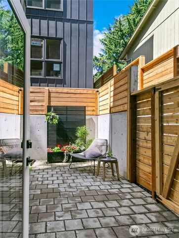 4513 A 34th Avenue S, Seattle, WA 98118