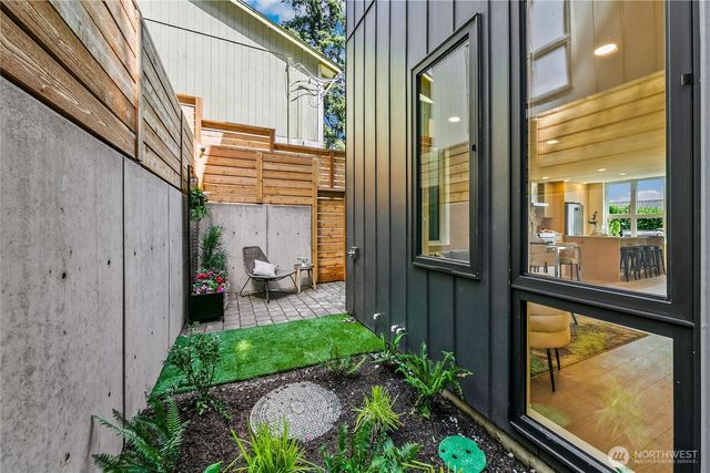 4513 A 34th Avenue S, Seattle, WA 98118