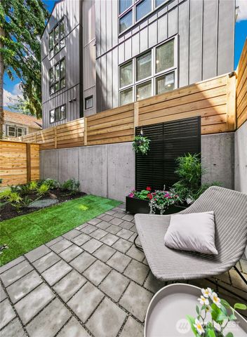 4513 A 34th Avenue S, Seattle, WA 98118
