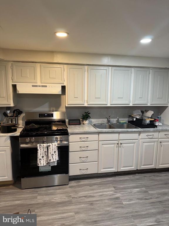 Image 11 of property listing at 2034 LARKHALL RD, Dundalk, MD 21222