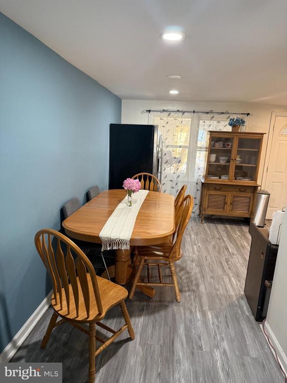 Image 9 of property listing at 2034 LARKHALL RD, Dundalk, MD 21222