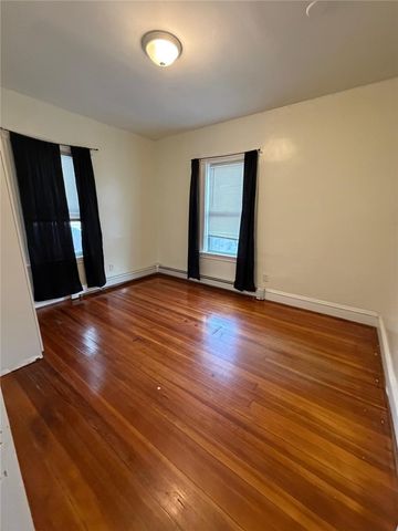 32 Reynolds Avenue 1, Providence, RI 02905