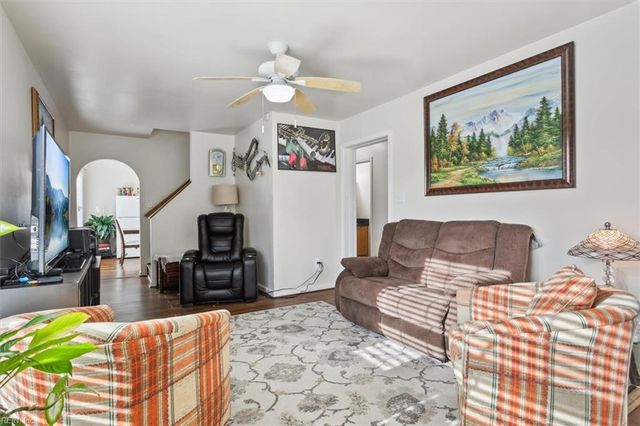 112 Ron Springs DR, Williamsburg, VA 23185