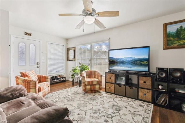 112 Ron Springs DR, Williamsburg, VA 23185