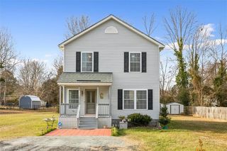 112 Ron Springs DR, Williamsburg, VA 23185