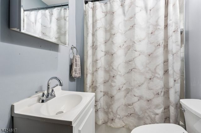 908 S 16Th St, Newark City, NJ 07108