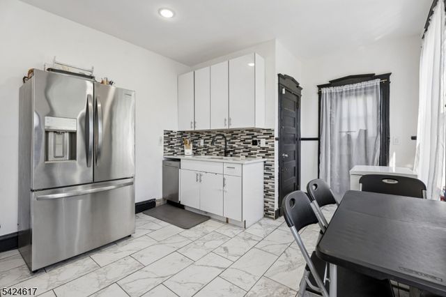 908 S 16Th St, Newark City, NJ 07108