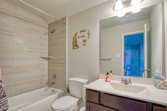 12631 Barclay Terrace Drive, Humble, TX 77346