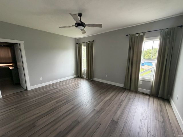 605 W 10th Street, Oolitic, IN 47451
