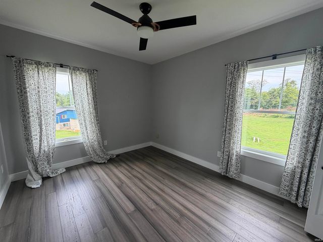 605 W 10th Street, Oolitic, IN 47451