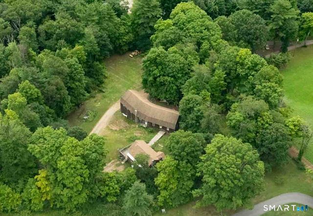 1318 Litchfield Turnpike, New Hartford, CT 06057