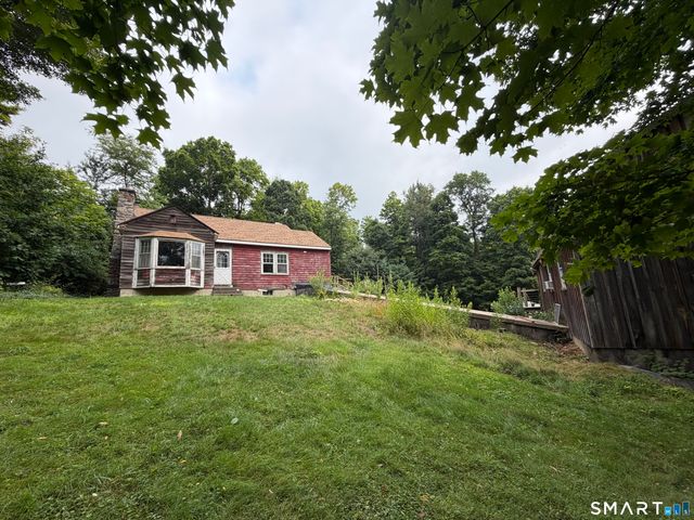 1318 Litchfield Turnpike, New Hartford, CT 06057