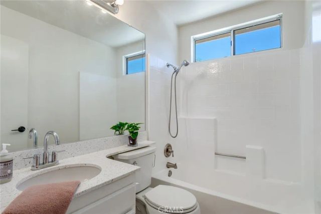 31125 Shicali Court, Temecula, CA 92592