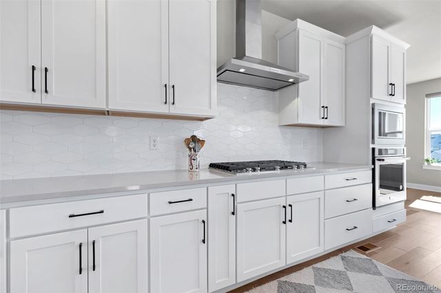 5590 Amarosa Drive, Parker, CO 80134