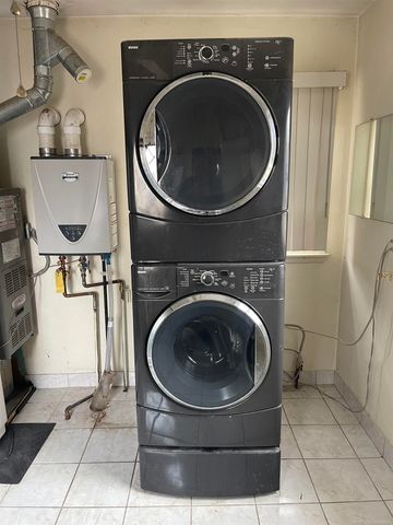 46440 Jefferson Avenue, Chesterfield, MI 48047