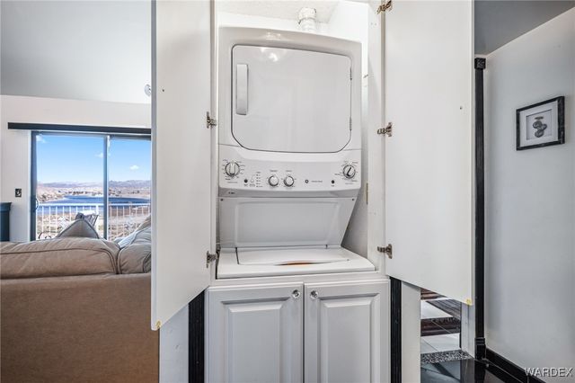 1663 Highway 95 C12, Bullhead City, AZ 86442