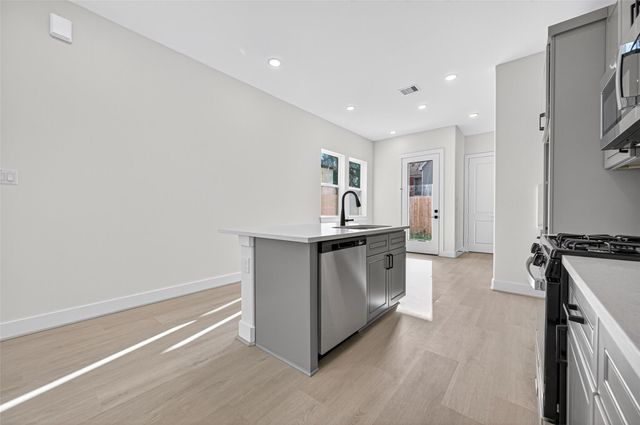 4330 Avron Drive A, Stafford, TX 77477