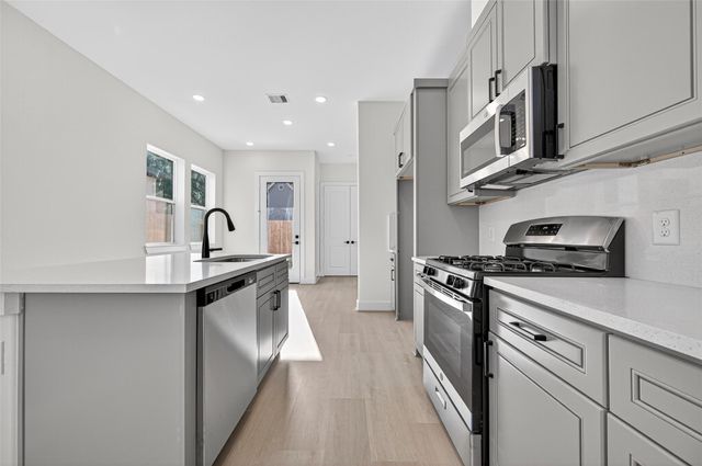 4330 Avron Drive A, Stafford, TX 77477