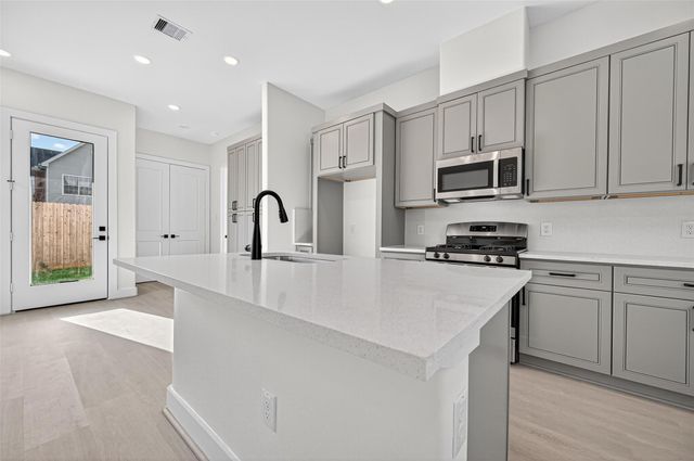 4330 Avron Drive A, Stafford, TX 77477