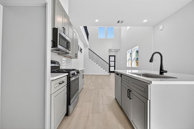 4330 Avron Drive A, Stafford, TX 77477