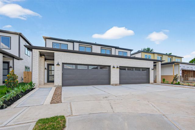 4330 Avron Drive A, Stafford, TX 77477