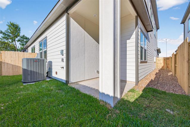 4330 Avron Drive A, Stafford, TX 77477