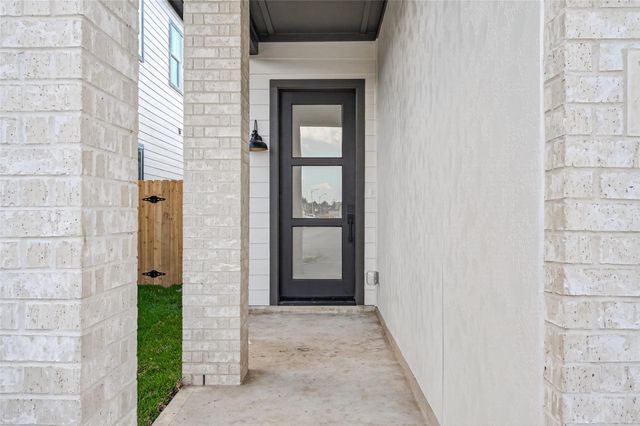 4330 Avron Drive A, Stafford, TX 77477