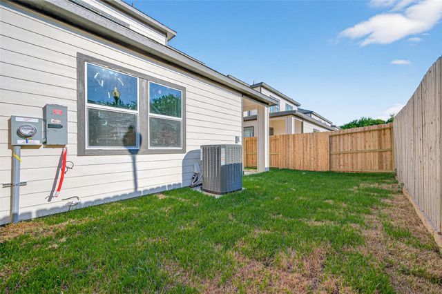 4330 Avron Drive A, Stafford, TX 77477