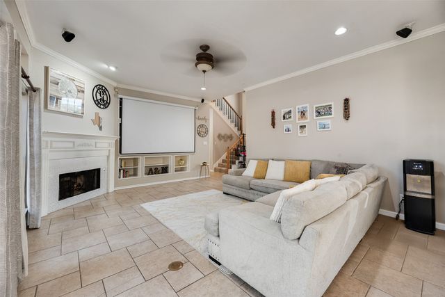 9018 Clearlake Drive, Rowlett, TX 75088