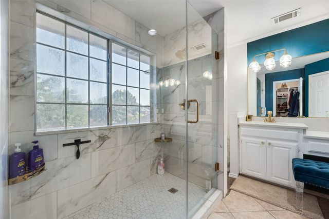 9018 Clearlake Drive, Rowlett, TX 75088