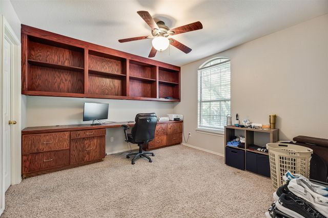 9018 Clearlake Drive, Rowlett, TX 75088