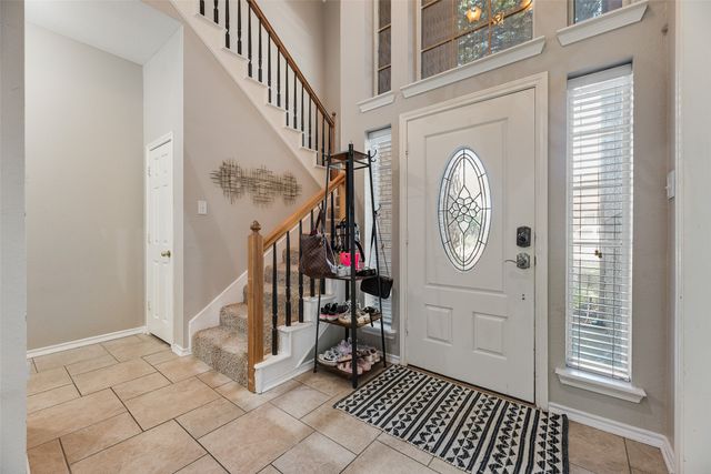9018 Clearlake Drive, Rowlett, TX 75088
