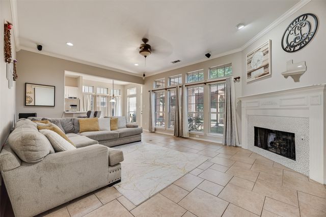 9018 Clearlake Drive, Rowlett, TX 75088
