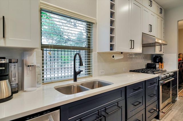 198 Tortoise Creek Place, Spring, TX 77389