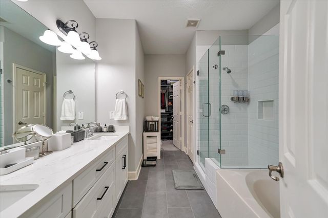 198 Tortoise Creek Place, Spring, TX 77389