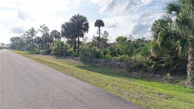 24TH AVE SE, Naples, FL 34117