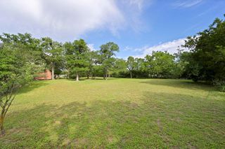 300 W Sequoia SPUR, Georgetown, TX 78628