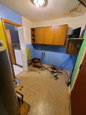 1453 Park Lane, Ford Heights, IL 60411