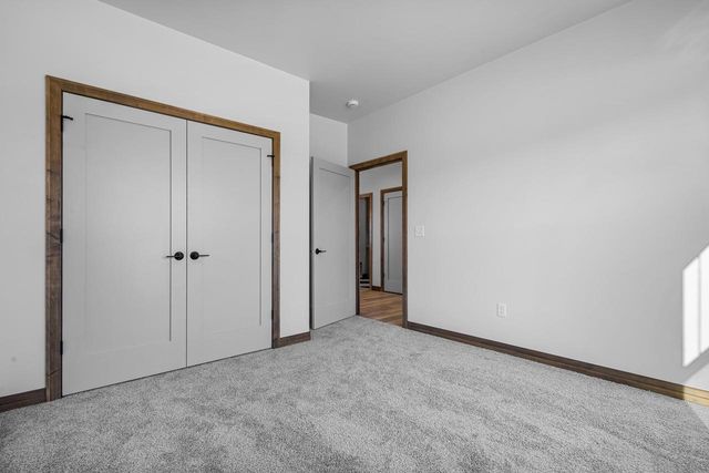 2518 TIPPERARY TRAIL, De Pere, WI 54115