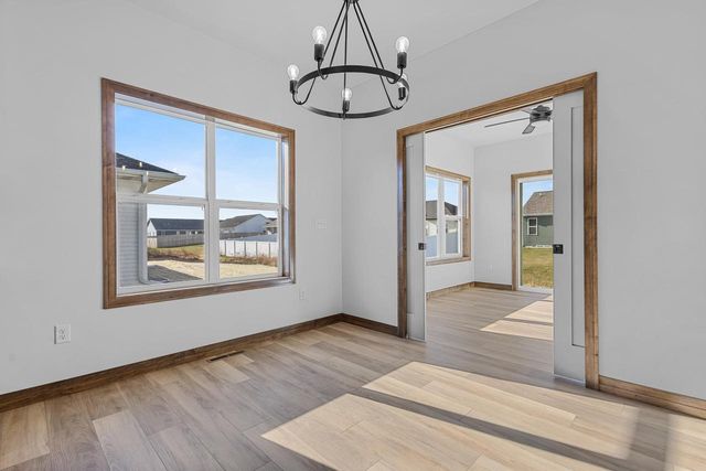 2518 TIPPERARY TRAIL, De Pere, WI 54115