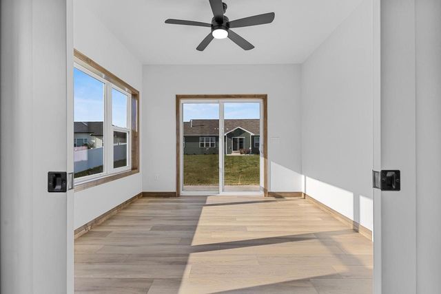 2518 TIPPERARY TRAIL, De Pere, WI 54115