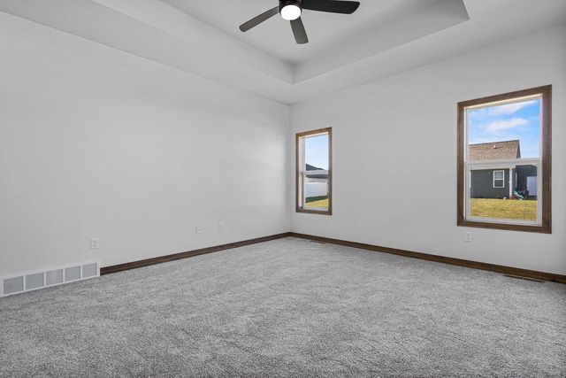 2518 TIPPERARY TRAIL, De Pere, WI 54115