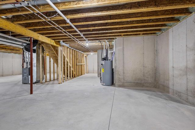 2518 TIPPERARY TRAIL, De Pere, WI 54115