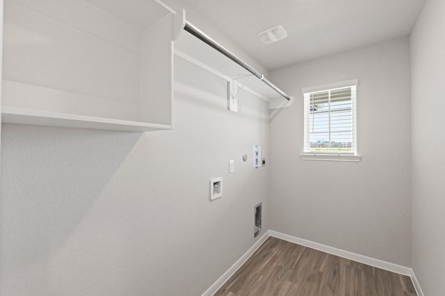 2202 Thorpe Grove Court, Houston, TX 77090