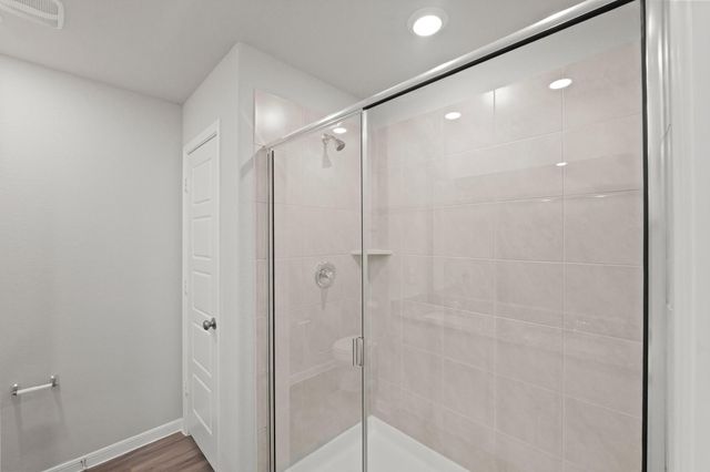 2202 Thorpe Grove Court, Houston, TX 77090