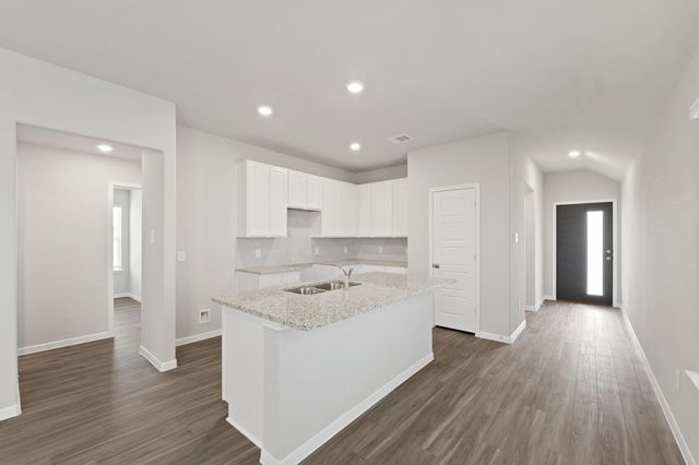 2202 Thorpe Grove Court, Houston, TX 77090