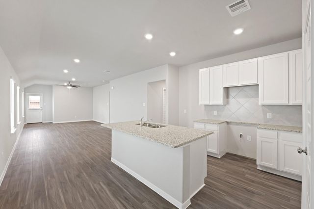 2202 Thorpe Grove Court, Houston, TX 77090