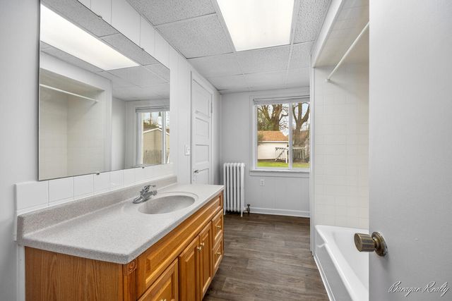 2147 Plainfield Avenue, Grand Rapids, MI 49505