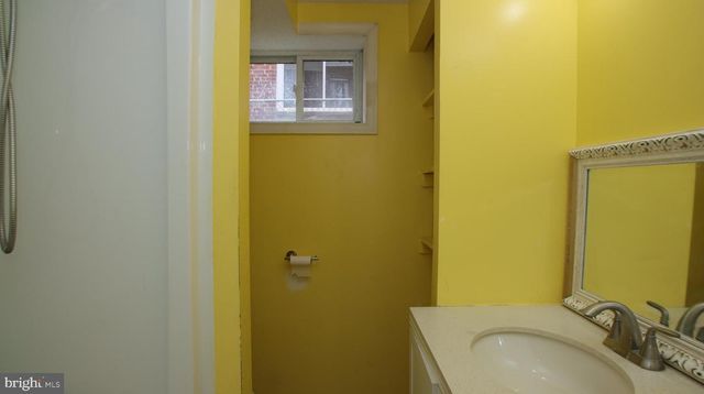 5407 SARGENT RD, Hyattsville, MD 20782