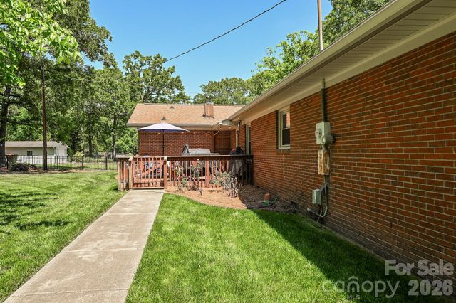 2017 Wilson Avenue, Monroe, NC 28110